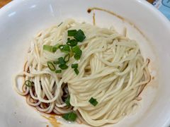 -诚铭记·虾仁汤包·成都小吃(融创店)