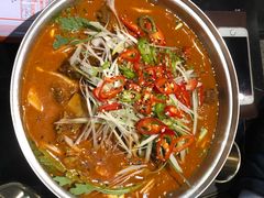 辛牛骨火锅-KCOOKING概念韩餐(世茂52+店)