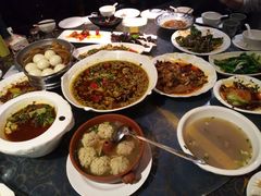 -舌尖上的食缘花园主题餐厅