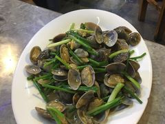 -亚龙湾8号(丁村万人海鲜广场店)