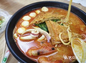 体感超级厦门城市，两边道路很干净，美食超级多