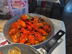 -巴厘龙虾·榜首油焖大虾(音乐学院·沿江酒馆店)