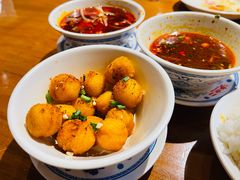 -炉小二铜锅牛蛙•川湘菜(三里屯店)