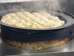 -黄阿姨锅贴大王(万航渡路店)