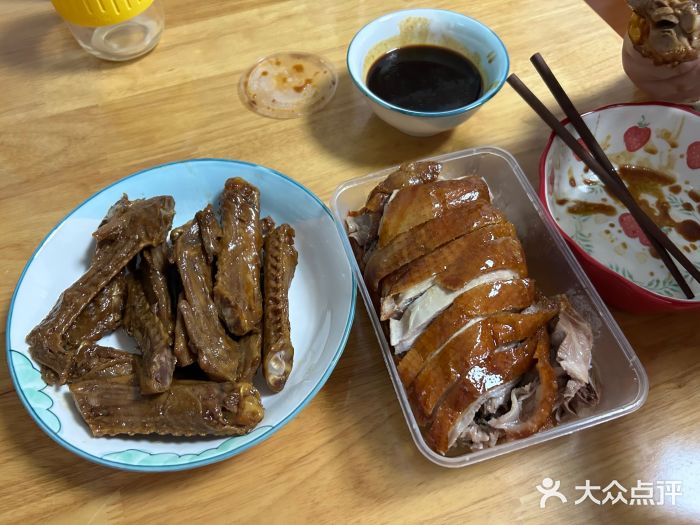 晶牌烤鸭(延吉东路557弄小区店)图片
