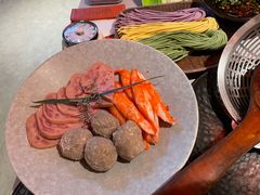 -芸山季·云南野生菌火锅(人民广场来福士店)