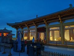 -敦煌山庄摘星阁