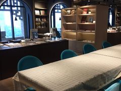 -光海书局(南京东路第一百货店)