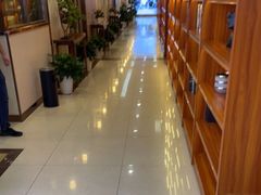 -香山湖渔家大院