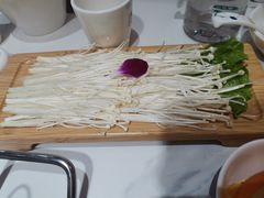 金针菇-和兴记潮汕牛肉火锅(太原街万达店)