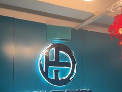 -荒岛实景沉浸密室(江汉路1店)