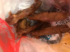 -绝味鸭脖(龙阳路生活广场店)