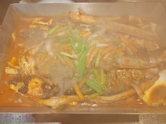 -鸣记脆皮烤鱼·海鲜烤鱼(亿合城店)