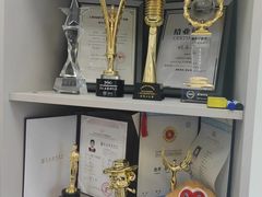 -猴有戏教育戏剧·音乐剧·主持口才·演讲朗诵辩论(环球港华师大校区)