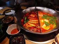 -湊湊火锅·茶憩(杭州湖滨银泰in77店)