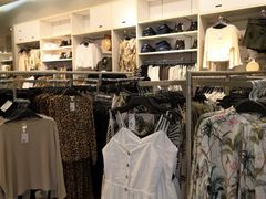 -H&M(鹏欣水游城店)