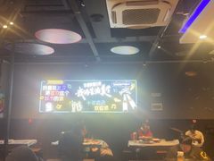 -老街烧烤大排档·地道湖北菜·龙虾馆(汉口火车站店)
