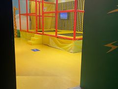 -不可思议减压馆·解压博物馆·摔碗发泄·团建定制