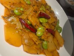 腌菜豆米土豆片-云腾食府·云南菜