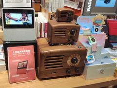 -百新书局(尚悦湾店)