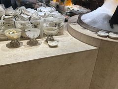 -雍和会海鲜姿造自助(湖东路店)