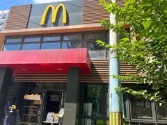 门面-麦当劳(团结湖店)