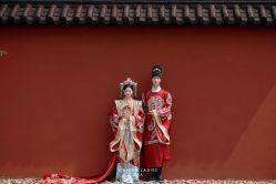 -金夫人婚纱摄影(西昌店)
