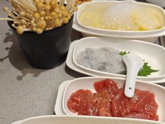 -海底捞火锅(新松江路店)