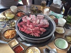 -迎燕阁烤羊腿(二环南路店)