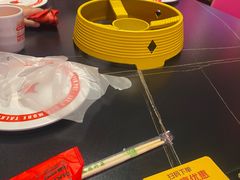 -多嘴超级肉蟹煲(杉杉国潮主题店)