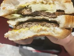 狠霸王牛堡-汉堡王(四平万达店)