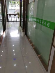-苗医生专业祛痘·皮肤管理