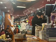 -西西弗书店(城西银泰城店)