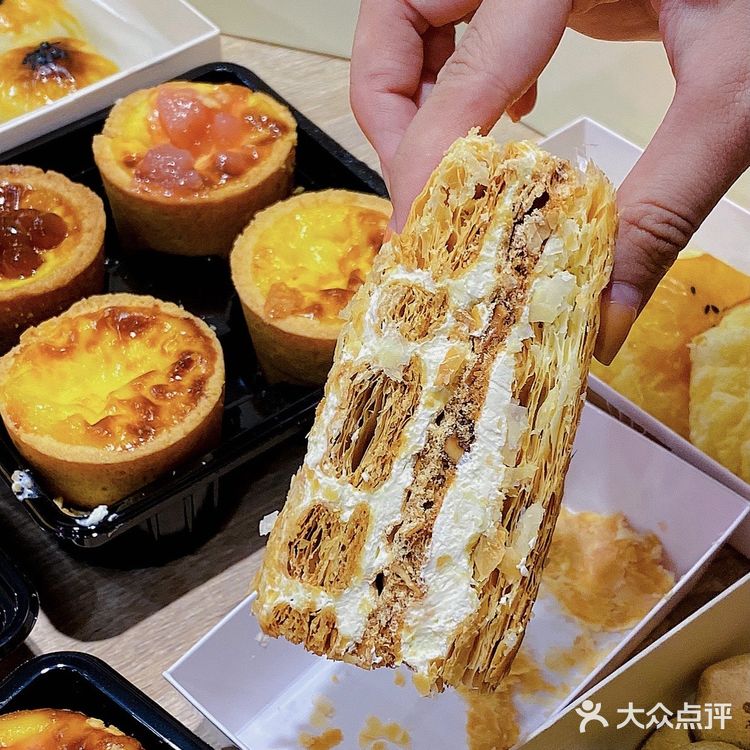 网红糕点铺大酥生来青岛啦|大盘挞太🉑️了