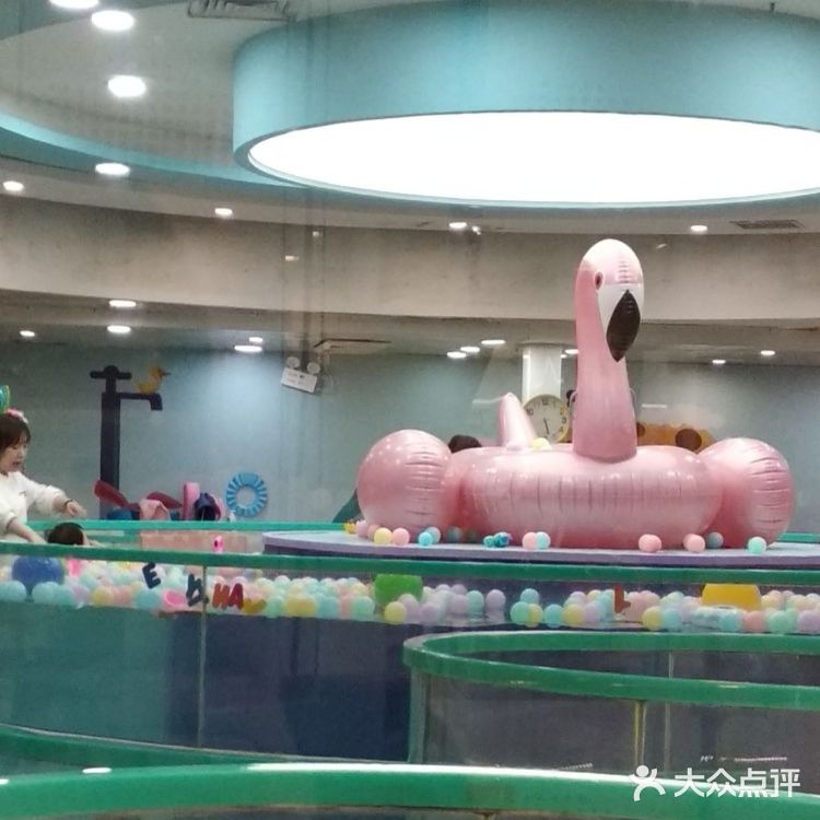 亲贝湾婴幼儿SPA