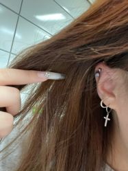 -苏针艺纹身·穿孔饰品