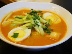 叻沙-Asianplus海蓝鸡饭