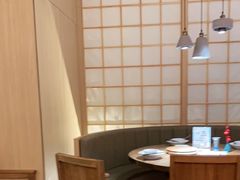 -蜜桃餐厅·伴山(湖滨商业街店)