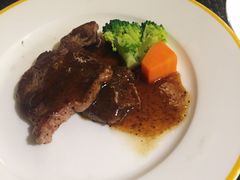 -昆山裕元花园酒店·温莎西餐厅