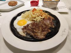 -豪客来牛排(中央花苑店)