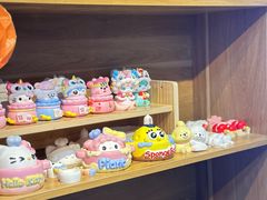 -郑在DIY·潮玩银饰绘画手作(中央大道旗舰店)