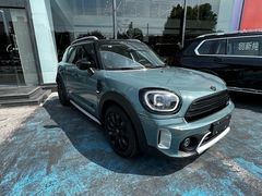 -上海宝诚中环BMW·MINI4S店