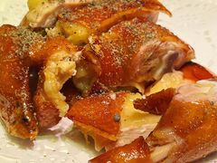 胡桃里烤鸡-胡桃里音乐餐厅(陶溪川店)(川湘赣菜·世界百大酒庄直供红酒·音乐表演)