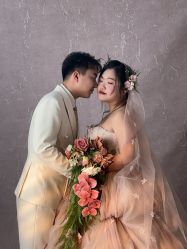 -雪中彩影婚纱摄影·微光艺术中心