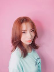 -变画·发型STUDIO
