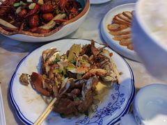 -小鱼儿海鲜港(新村十区店)