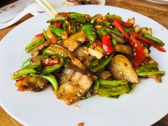 -赶海部落海鲜城(海阳路店)