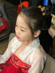 点击看大图 -盘子女人坊古装写真摄影(深圳店)