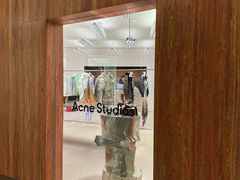 -Acne Studios(芮欧百货店)