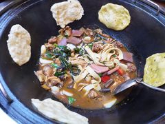 -曹丞相·地锅鸡·地锅鱼(武林店)